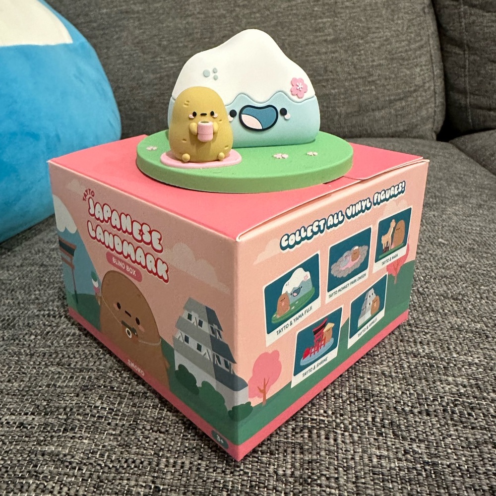 smoko tayto Japanese landmark blind box - Tayto & Yama Fuji